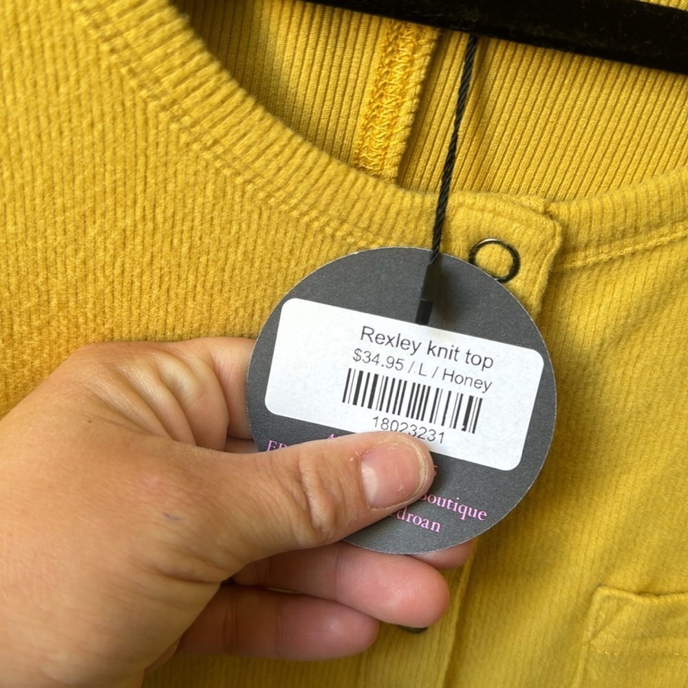 Mustard Henley - Picture 5 of 5
